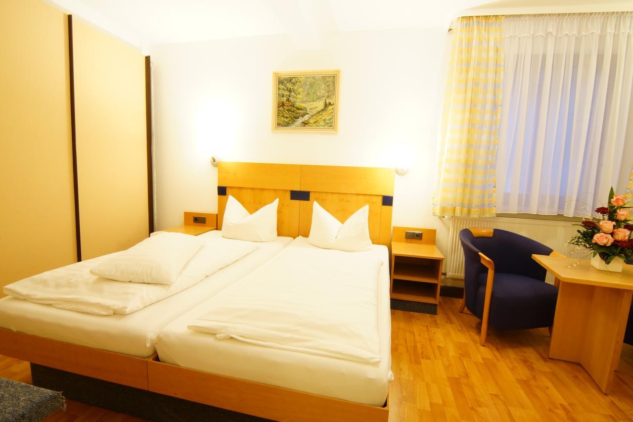 Hotel Spitzenpfeil Michelau in Oberfranken 외부 사진