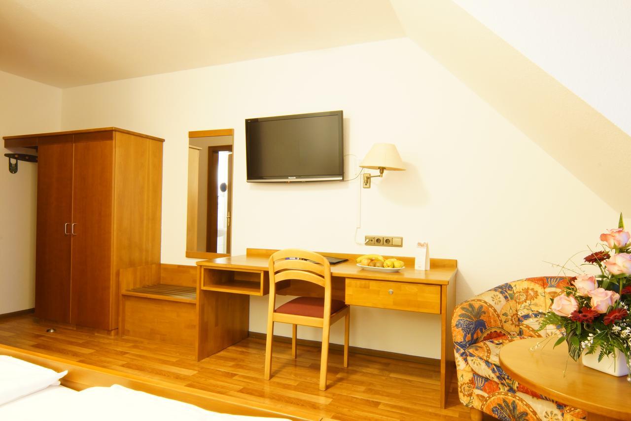 Hotel Spitzenpfeil Michelau in Oberfranken 외부 사진